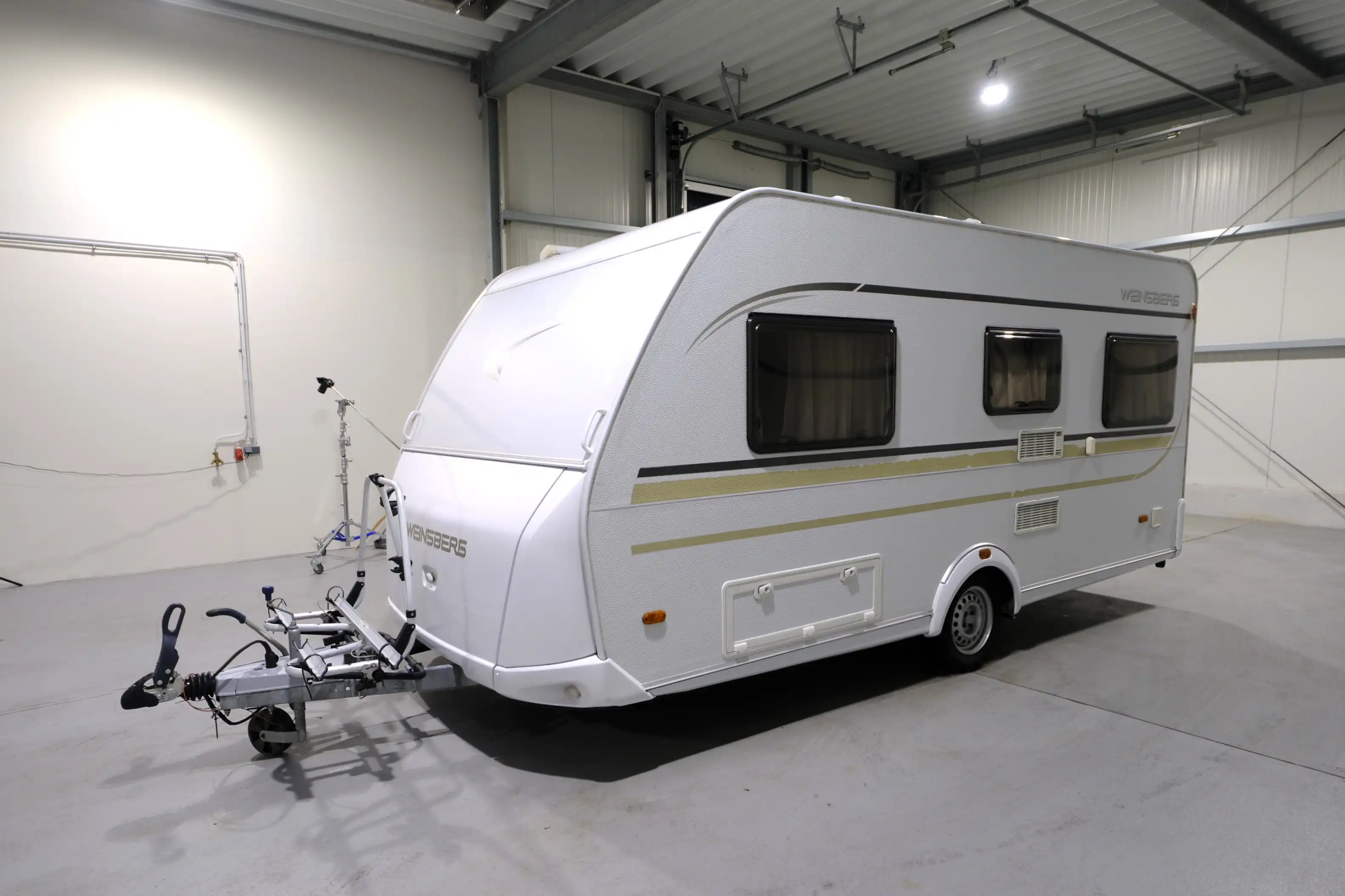 WEINSBERG Cara One 450 FU